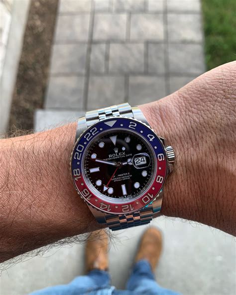 gmt master on wrist